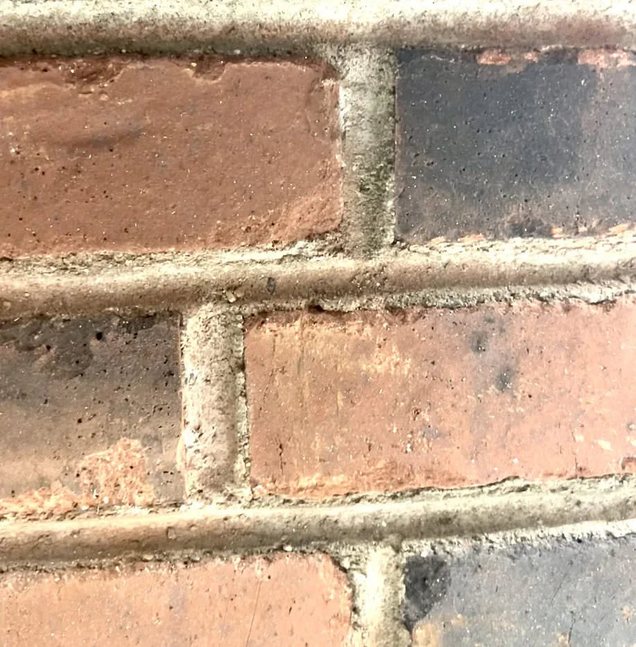 Williamsburg Bridge includes two walls ($1,008 per wall)